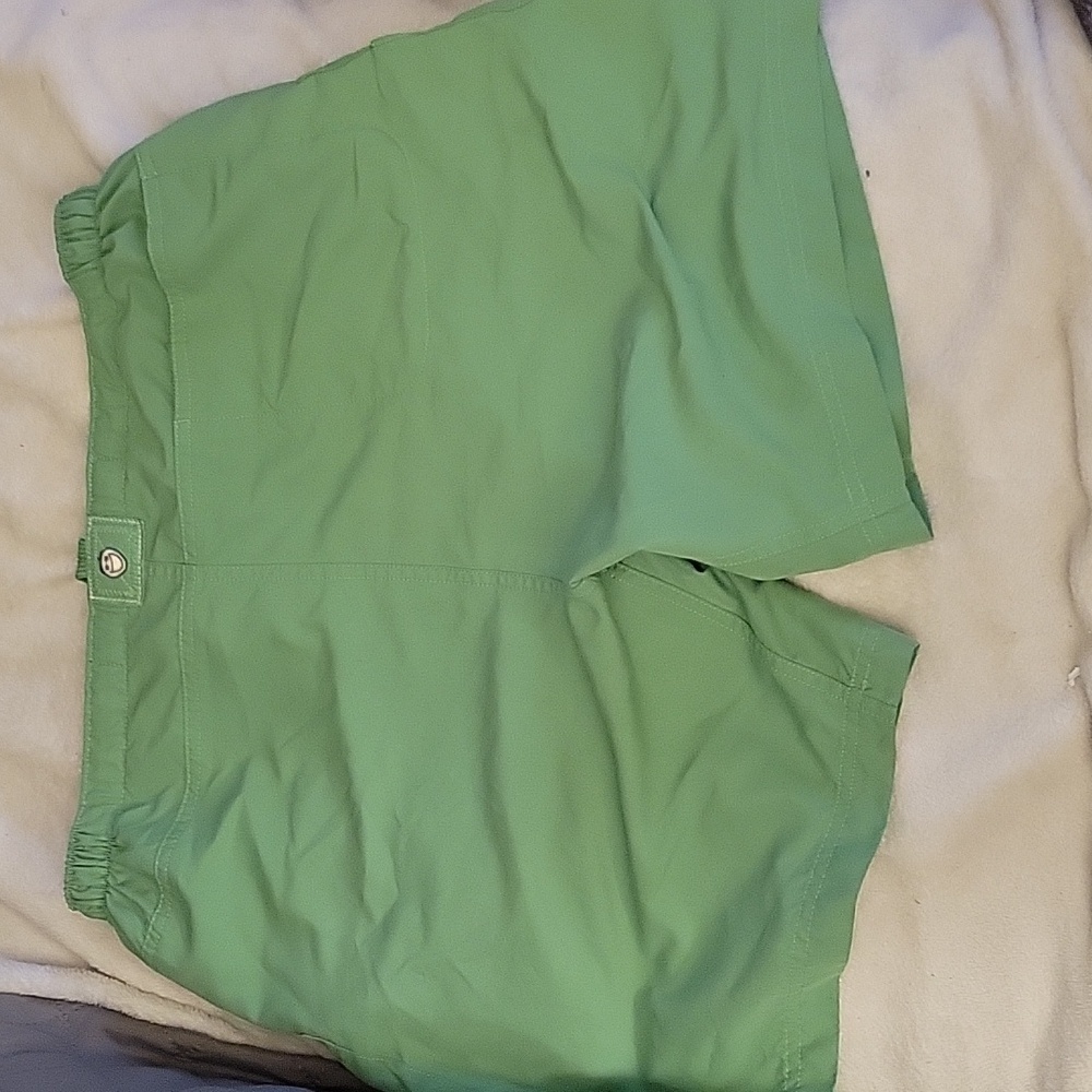 Women's Shorts By Life Is Good Ize Medium. - Picture 5 of 10